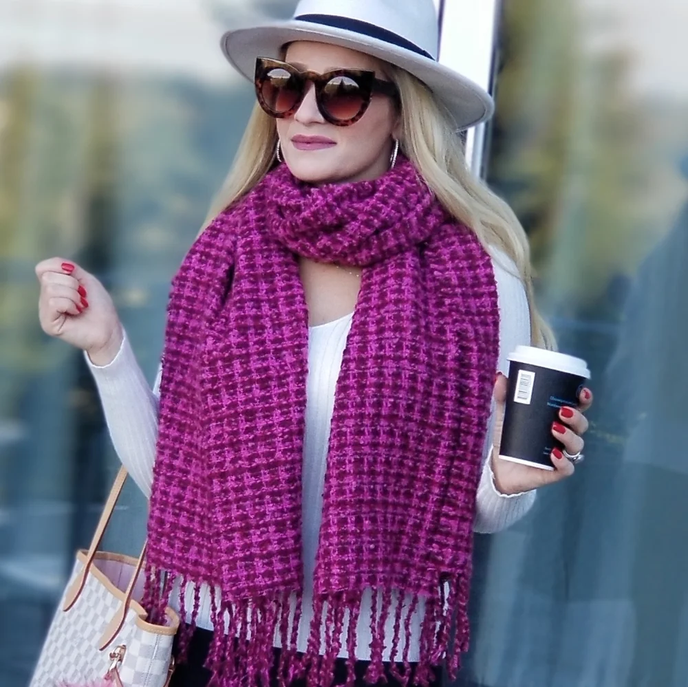 BERRY DELIGHTFUL Scarf / Shawl / Wrap - oversized - Picture 1 of 5